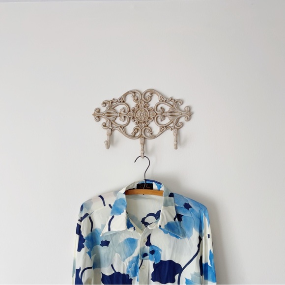 Vintage 70s Men’s Abstract Floral Button Down - Picture 3 of 8